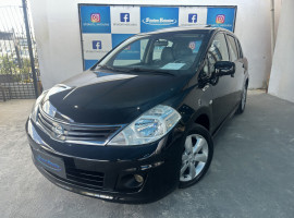 Nissan TIIDA SL 1.8/1.8 Flex 16V  Mec. 2013 C/ Teto